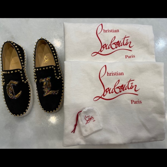 Christian Louboutin - Picture 3 of 12
